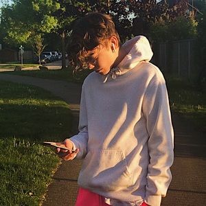 Meet your Posher, Dylan